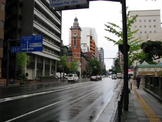 Nihon Odori Ginkgo Avenue, photo 3